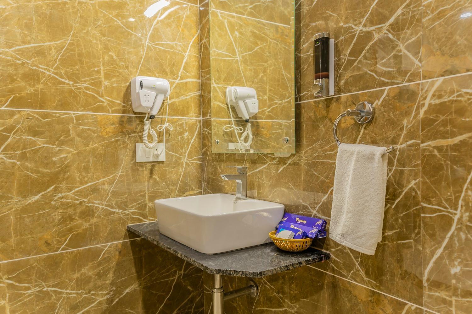 Ramana Hotel Udajpur Zewnętrze zdjęcie